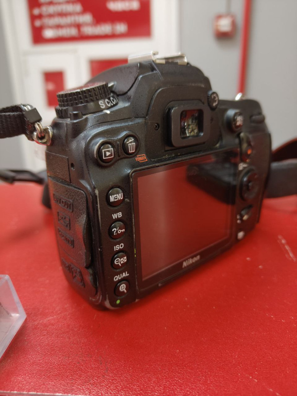 Фотоаппарат Nikon D7000