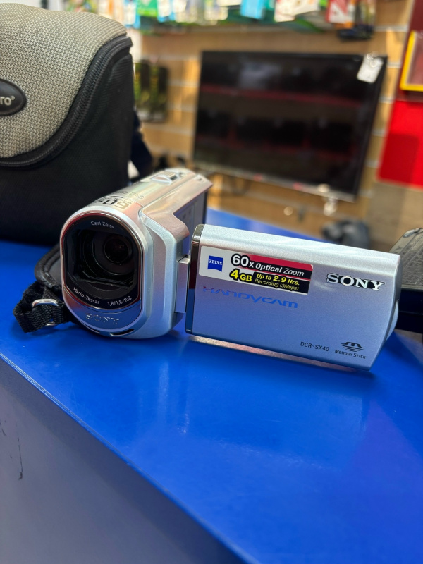 Фотоаппарат Sony p600