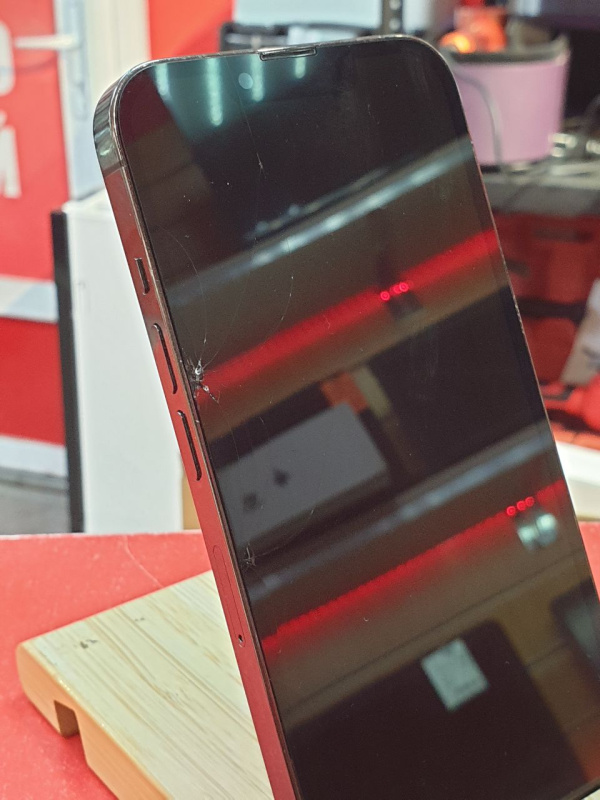 Мобильный телефон Apple iPhone 13 Pro