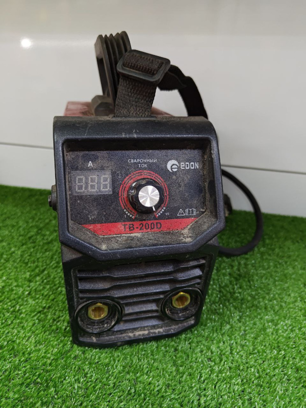 Сварочный аппарат - инвертор ММА Edon MMA 200