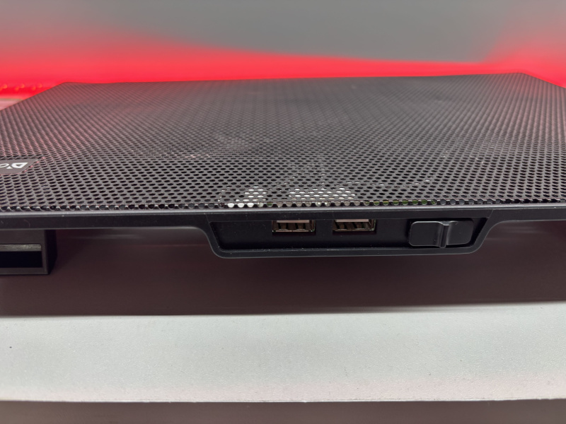 Подставка с охлаждением Defender NS-509