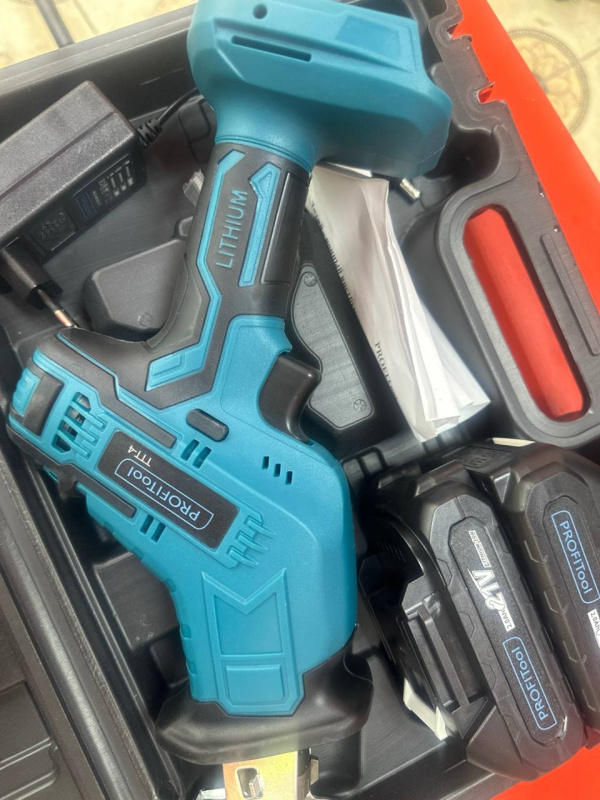 Электропила  ttt4