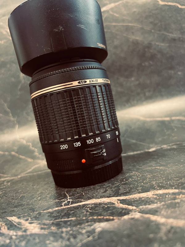 Объектив Macro Tamron 55-200