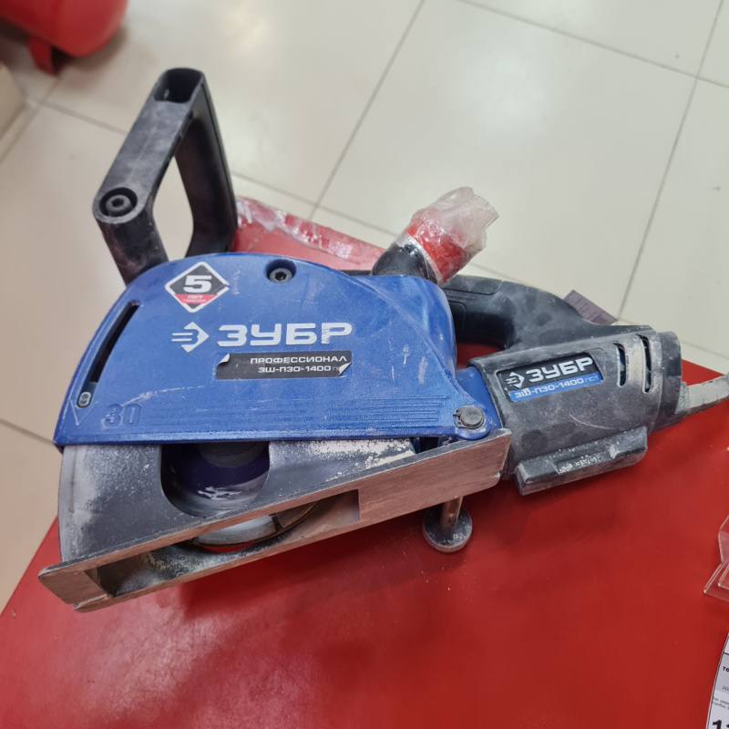 Штроборез Зубр зш п30 1400