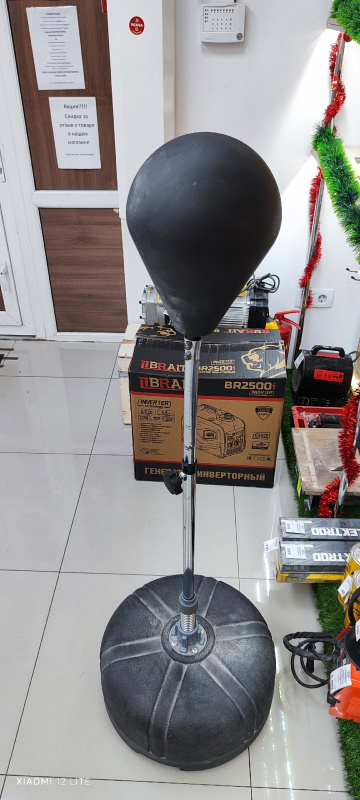 напольная груша   Everlast