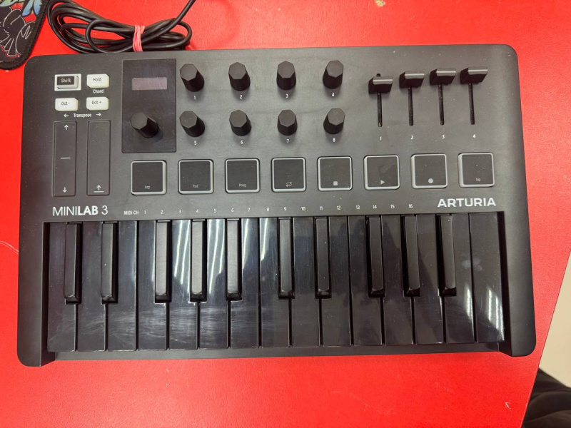 lab3 Arturia minilab3