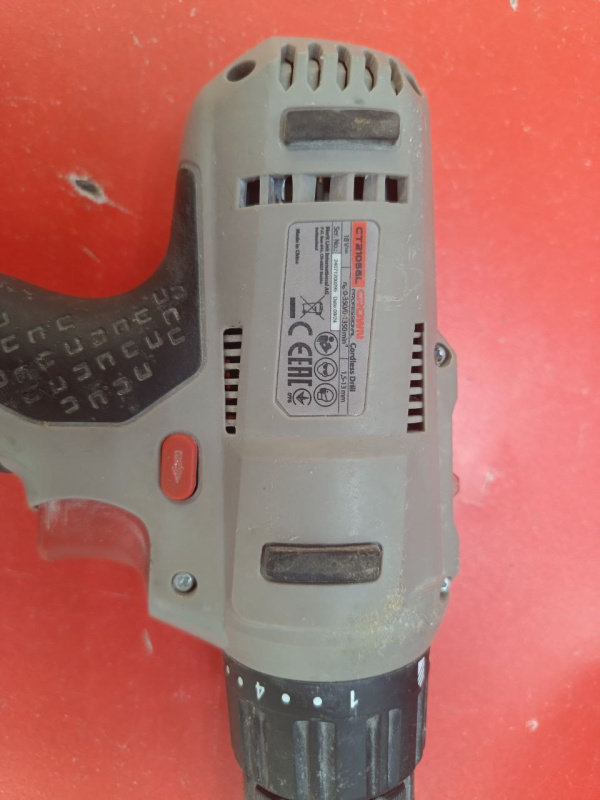 Шуруповерт Crown Не указана