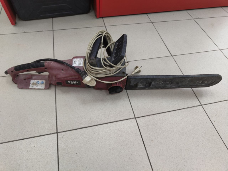 Электропила Oasis ES 22