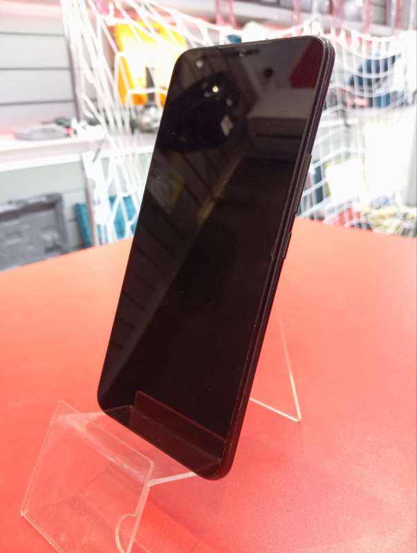 Мобильный телефон Infinix Hot 12i