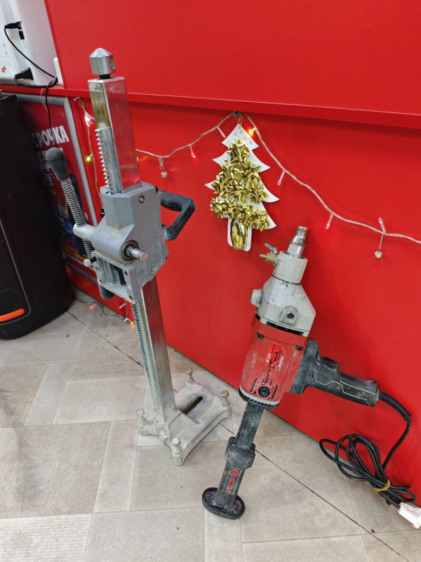 Установка алмазного бурения KEN 6110B со станиной для дрели