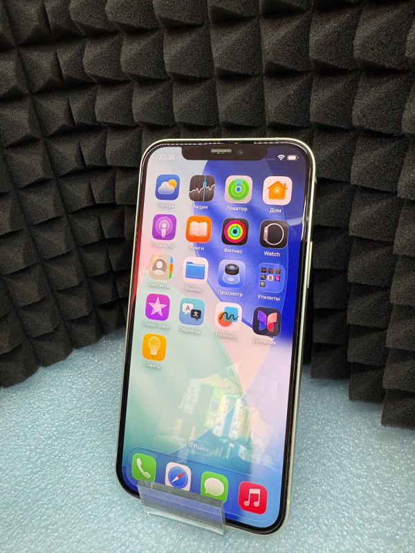 Мобильный телефон Apple iPhone 12
