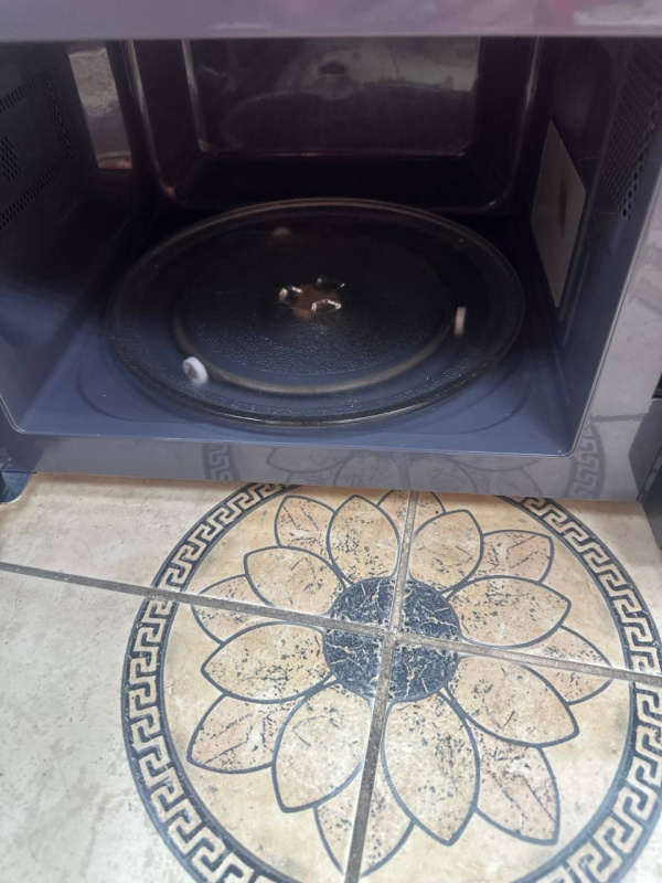 Микроволновая печь Razz BYS 2807