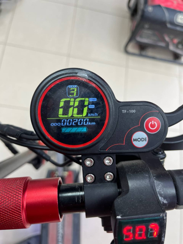 Самокат Kugoo Kirin M4