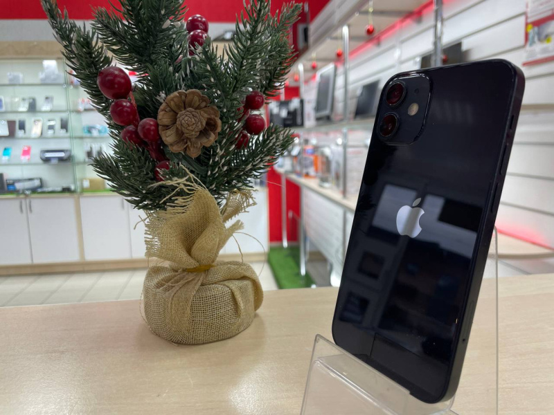 Мобильный телефон Apple iPhone 12 Mini