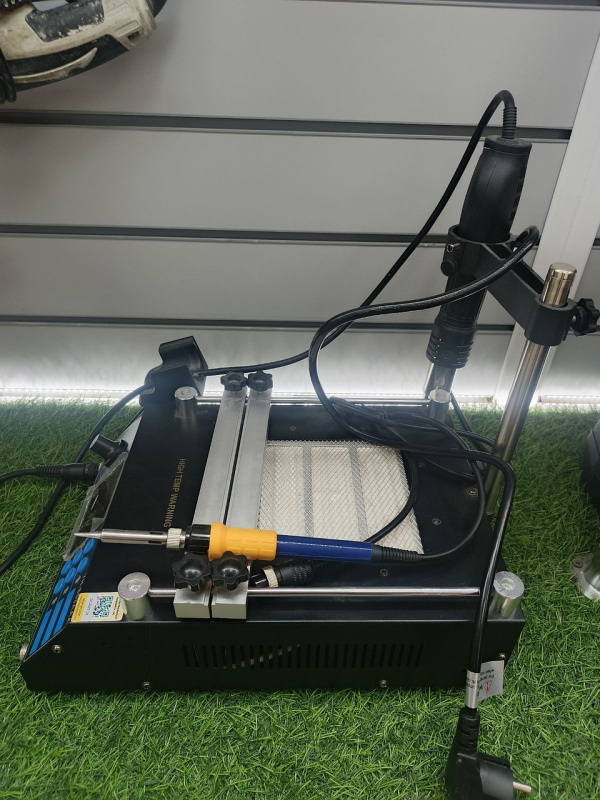 Паяльная станция Yihua YH-853AAA