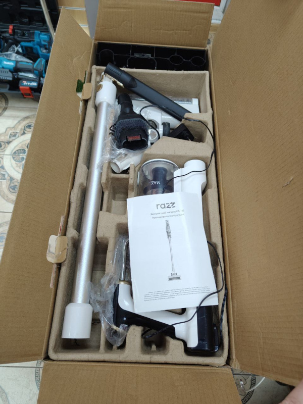 Пылесос Razz pr 720