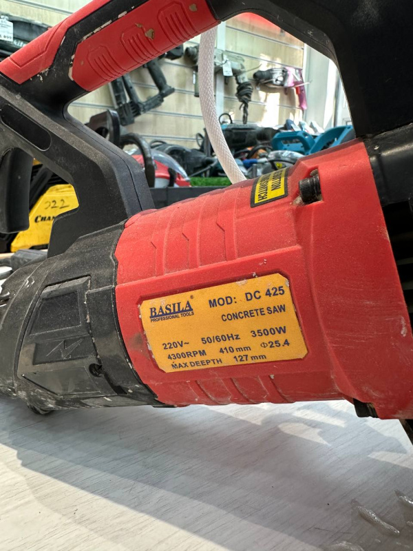 Штроборез  BASILA DC 425