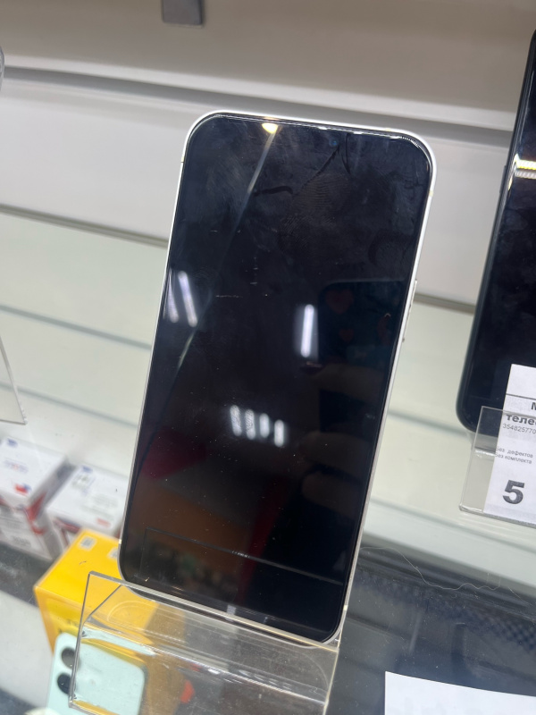 Мобильный телефон Apple iPhone 12