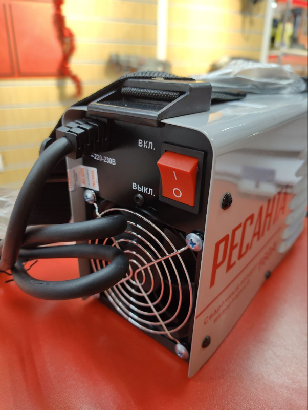 Сварочный аппарат - инвертор ММА Ресанта САИ 160
