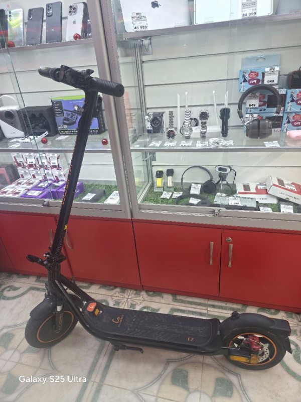 Самокат Kugoo F2