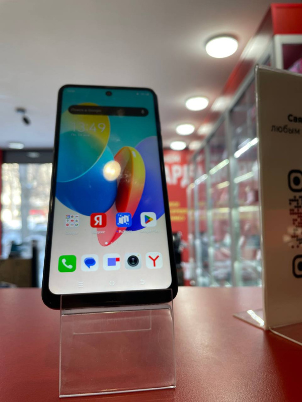 Мобильный телефон Tecno Spark Go 2024