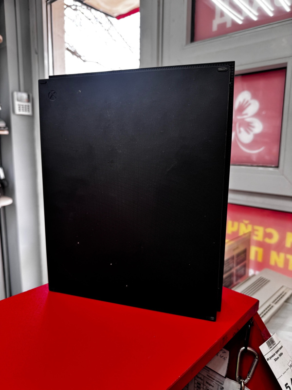 Игровая приставка Xbox X