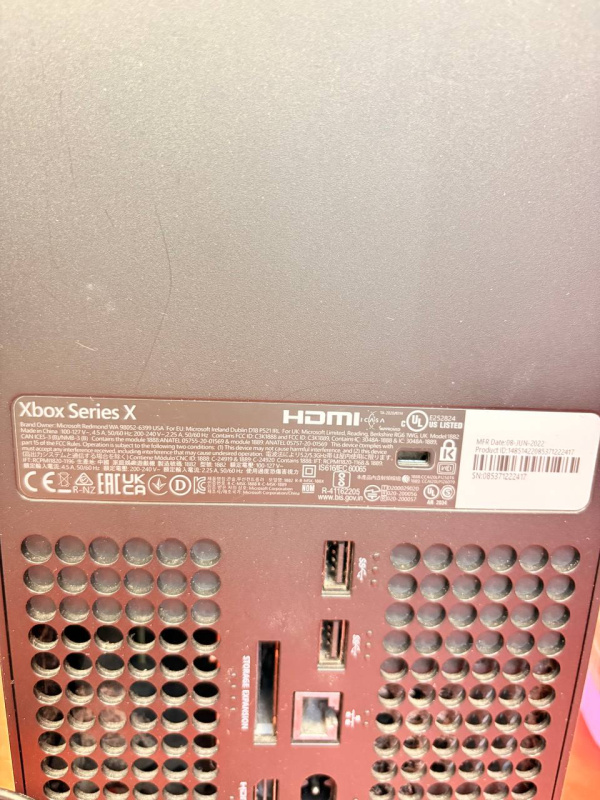 Игровая приставка Xbox X 1tb