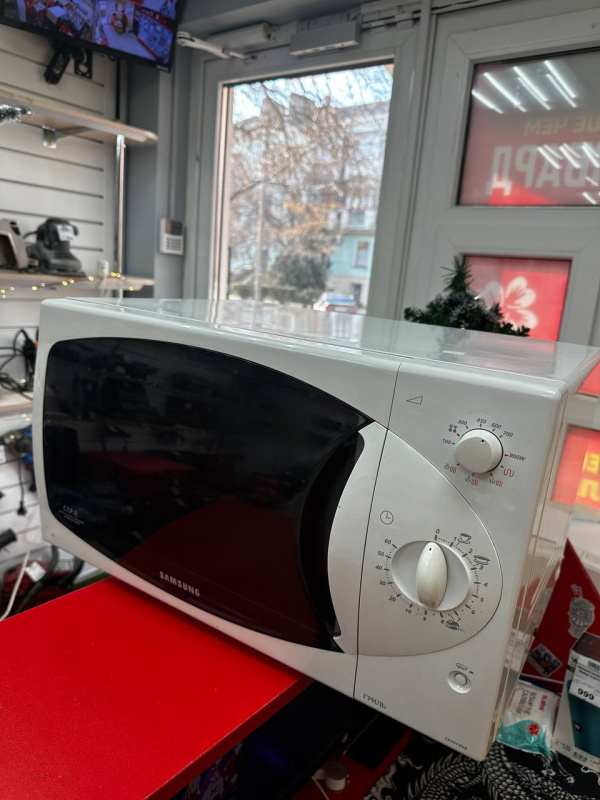 Микроволновая печь Samsung ce2914nr-5