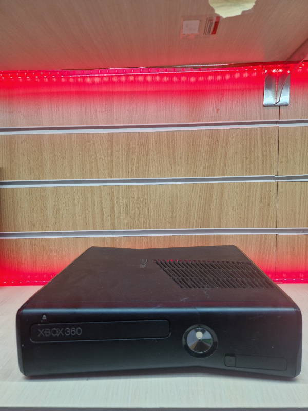 Игровая приставка Xbox Xbox360