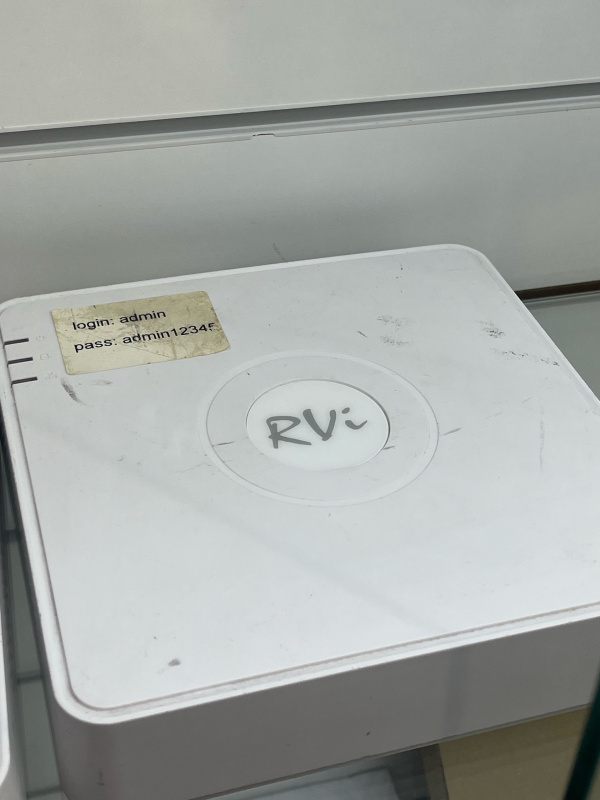 Видеорегистратор RVI RVi-HDR08LA-TA