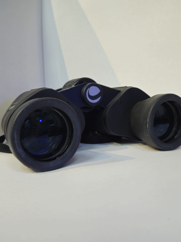 Бинокль Celestron UPCLOSE G2 8x40
