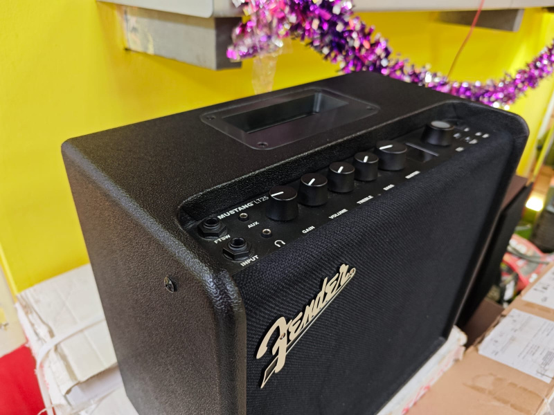 Усилитель MUSTANG  lt25