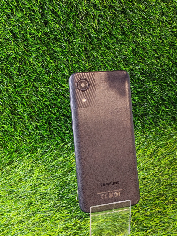 Мобильный телефон Samsung Galaxy A03 Core