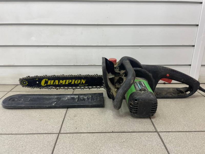 Электропила Foresta FS-2340S