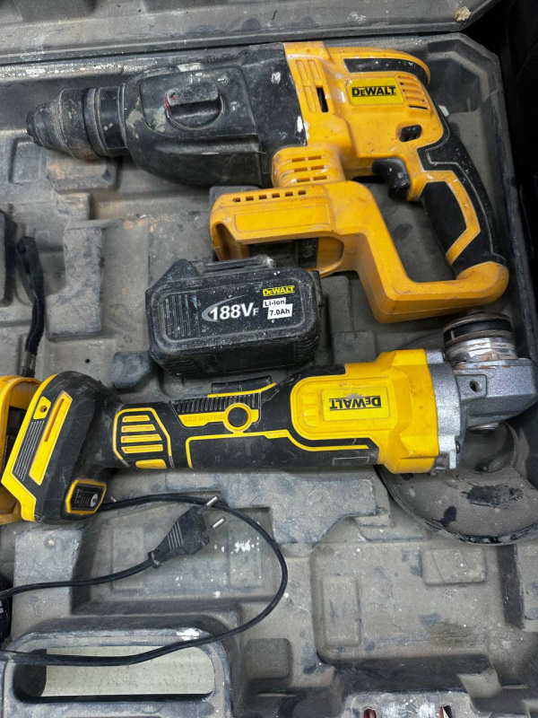 Набор электроинструмента Dewalt 4в1
