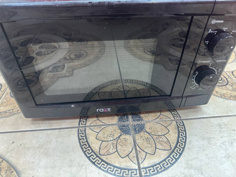 Микроволновая печь Razz BYS 2807