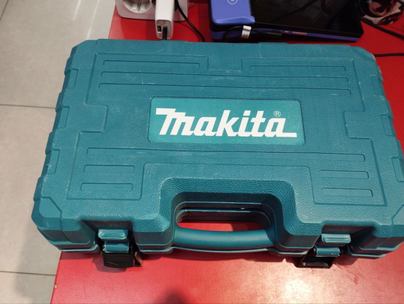 Вырубные ножницы  21V