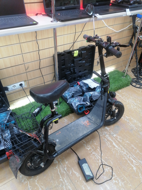 Самокат Kuggo CIRIM 1C+