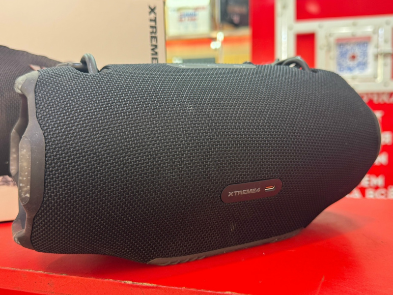 Колонки колонка  JBL xtreme 4