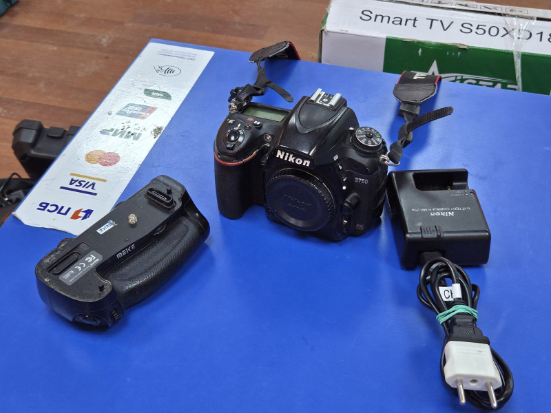 Фотоаппарат Nikon D750