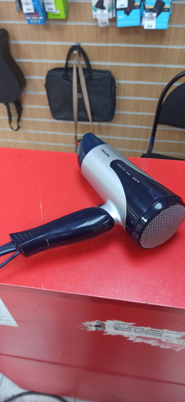Фен Philips SalonDry Travel