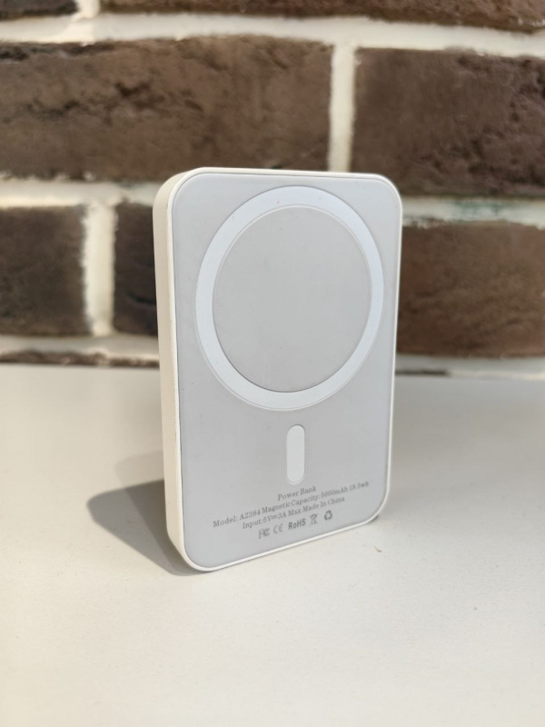 Внешний аккумулятор  A2384