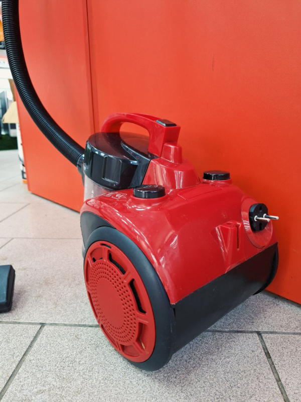 Пылесос Scarlett sc-vc80c11