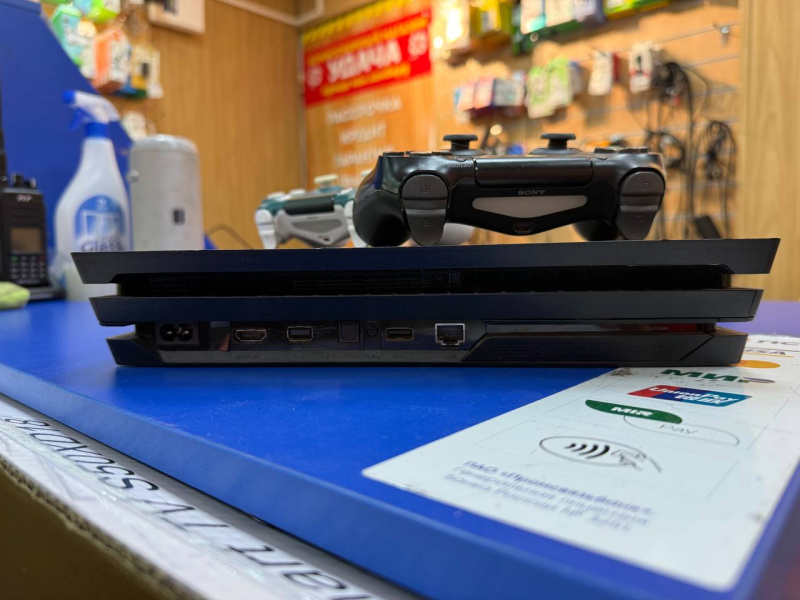 Игровая приставка PlayStation 4 PRO