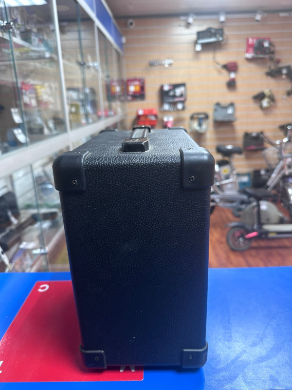 ГИТАРНЫЙ УСИЛИТЕЛЬ ROCK  GA-20W