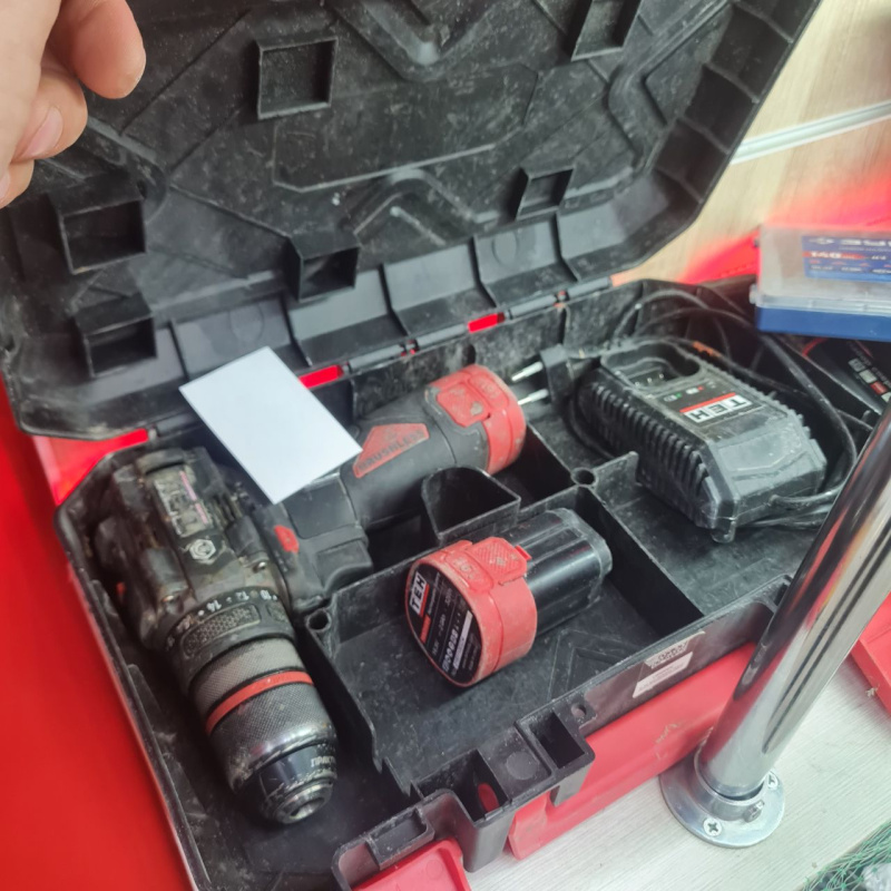 Шуруповерт TEH tdbl316