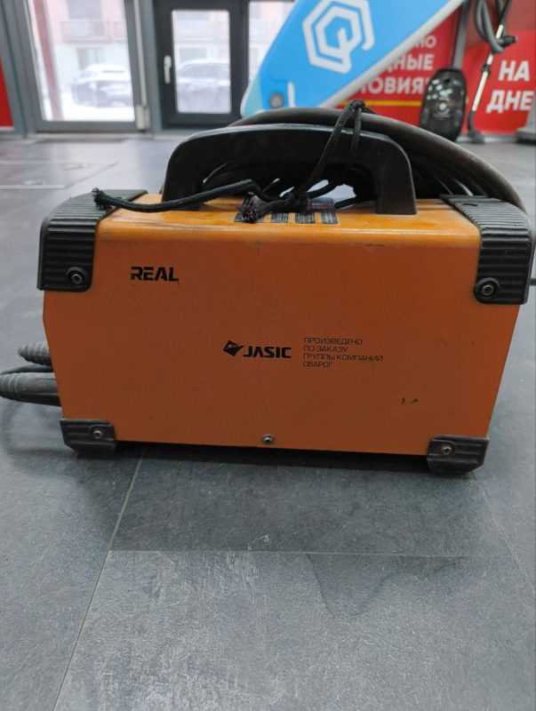 Сварочный аппарат - инвертор ММА Сварог ARC 200 REAL Z238N