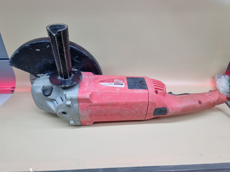 Болгарка DERZHI 150/1500Д