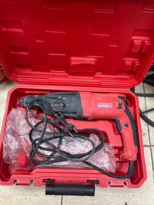 Перфоратор Felisatti FT 7004