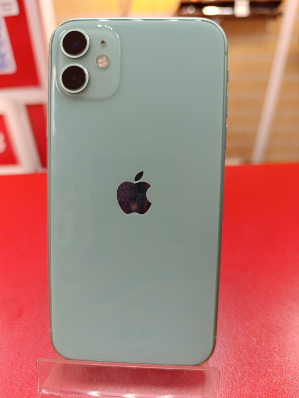 Мобильный телефон Apple iPhone 11